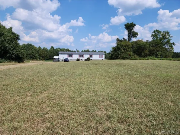 854 Fernlea Rd, Tappahannock, VA 22560