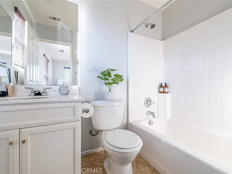 6371 Estrela Ln — Photo 5