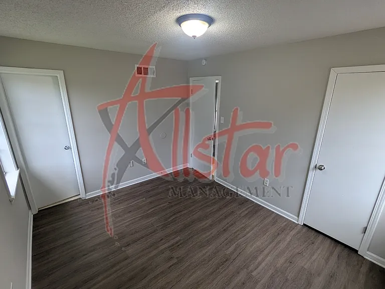 6255 Tulane Rd — Photo 6