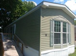 9 Quaboag Valley Co Op St, Palmer, MA 01069