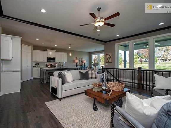 Impressive Open Great Room & Kitchen!