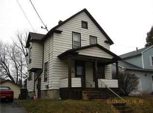 121 Bayclif Dr, Rochester, NY 14609