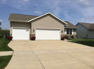 3924 Banar Ave SW, Cedar Rapids, IA 52404