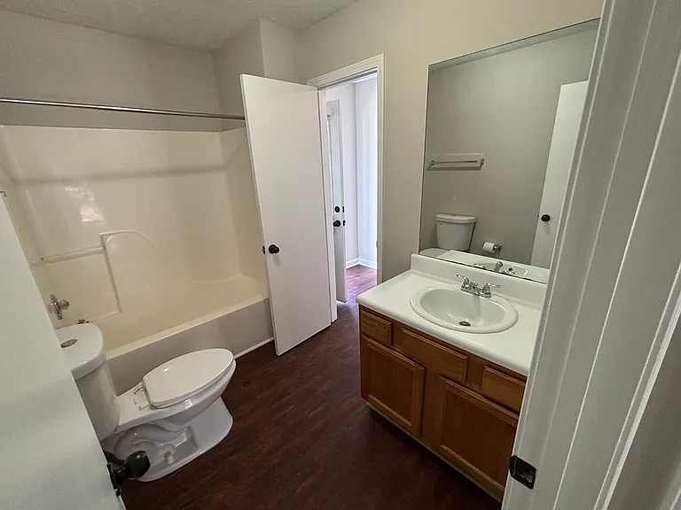 209 E Wilson St #91 — Photo 7