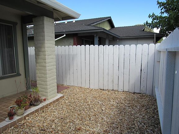 3rd image of 139 El Dorado Dr