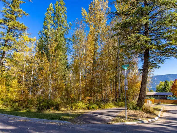 2 Cedar Pointe Loop, Columbia Falls, MT 59912