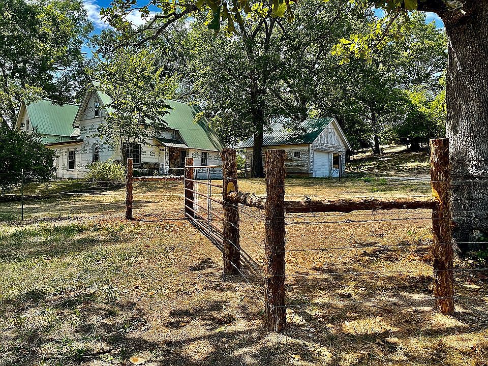 Side/Front View Main House 
