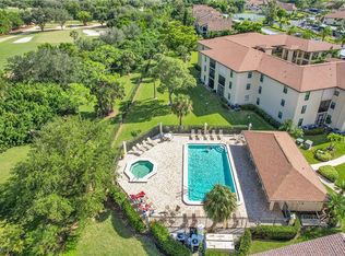 8474 Charter Club Cir UNIT 13, Fort Myers, FL 33919