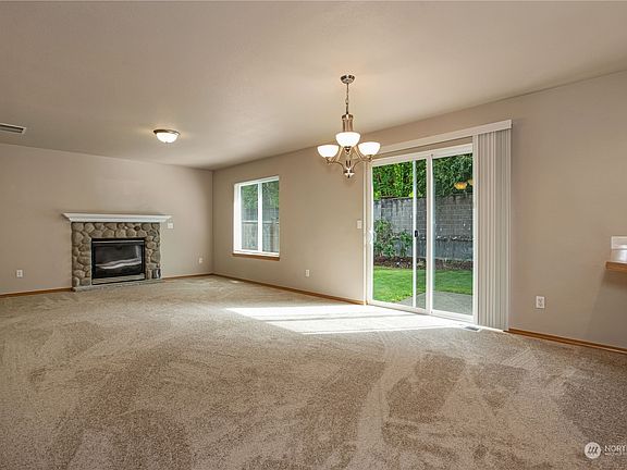 5th image of 4218 Galena Street SE