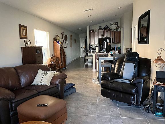 5th image of 5012 Wild Coffee Ave