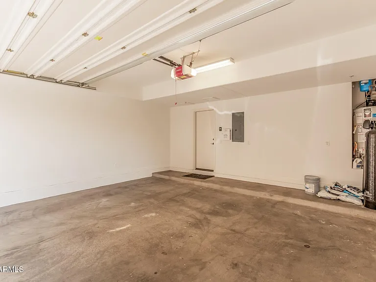 5550 N 16th St #114 — Photo 26