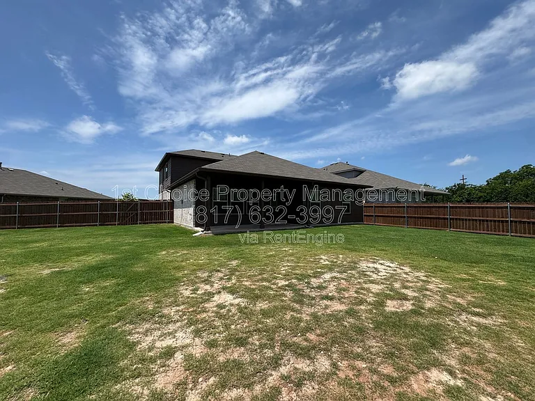 7948 Oaktown Dr — Photo 31
