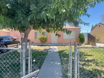 421 4th St, Bakersfield, CA, 93304