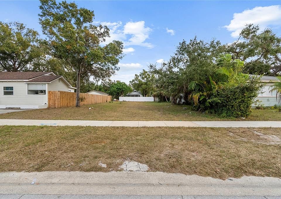 1st image of 2010 30TH STREET S LOT 24