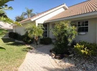 11054 Linnet Ln, Naples, FL 34119