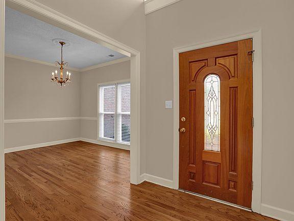 4th image of 7754 October Rose Dr