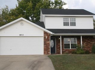 803 SW Cherokee Ct, Bentonville, AR 72712