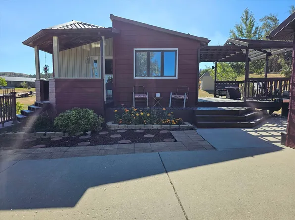 4220 Sweetgrass Dr, Colstrip, MT 59323