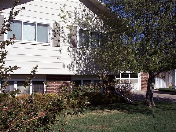 3rd image of 1460 N 22nd St