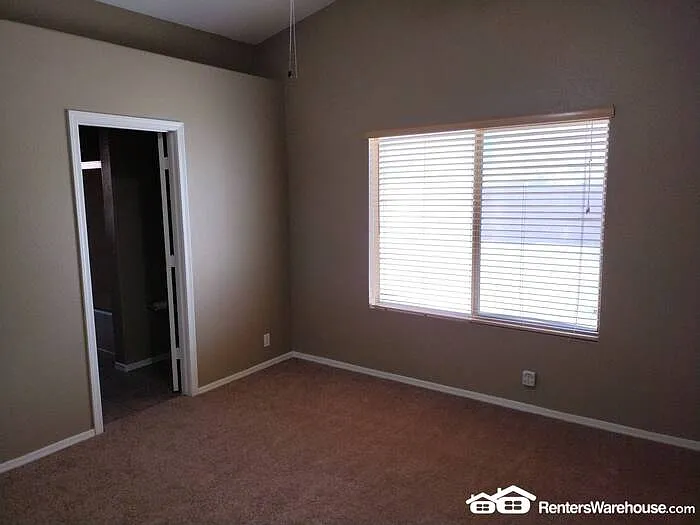 10721 E Emerald Ave — Photo 17
