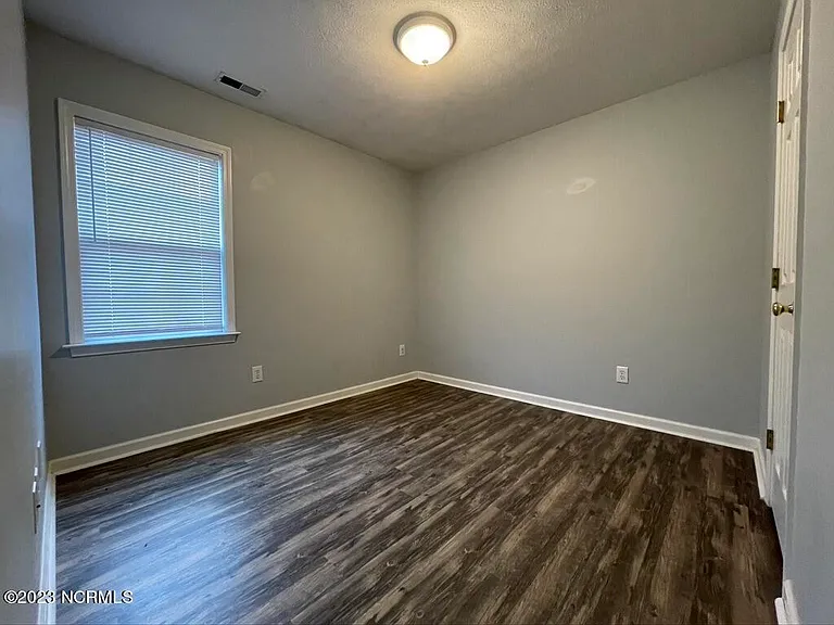 104 Sweet Bay Dr — Photo 13