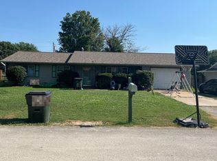 524 Country Ln, Mount Vernon, MO 65712
