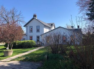 N6483 Sunset Rd, Juneau, WI 53039