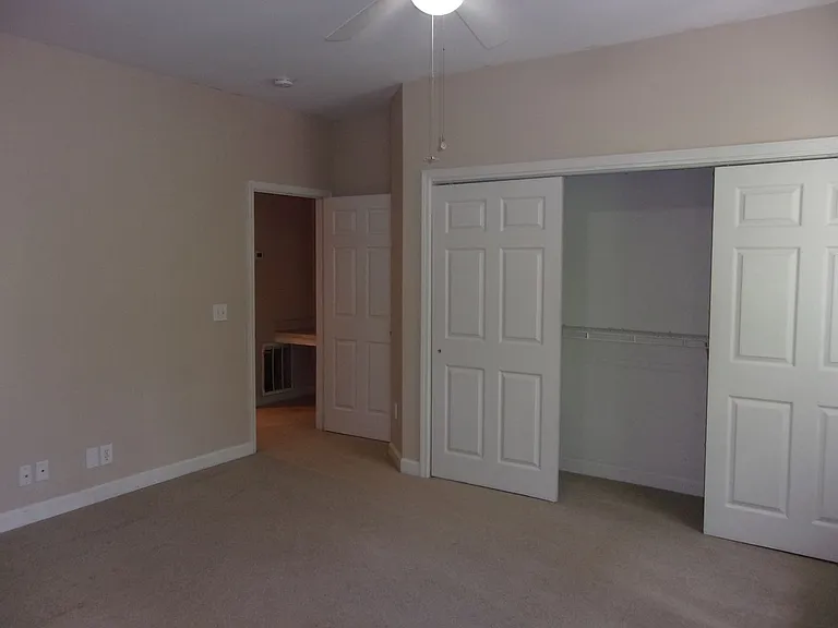 4 Indigo Run Dr #1420 — Photo 16