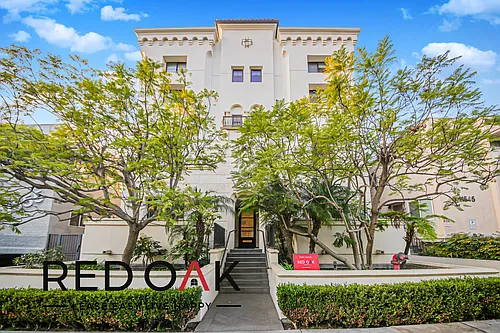 Acacia Apartments Photo 1
