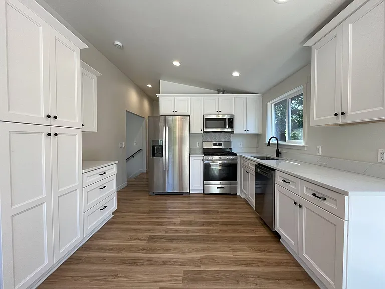 5121 SE 136th Ave — Photo 11