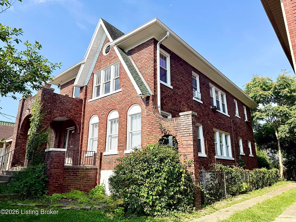 668 Lindell Ave #2