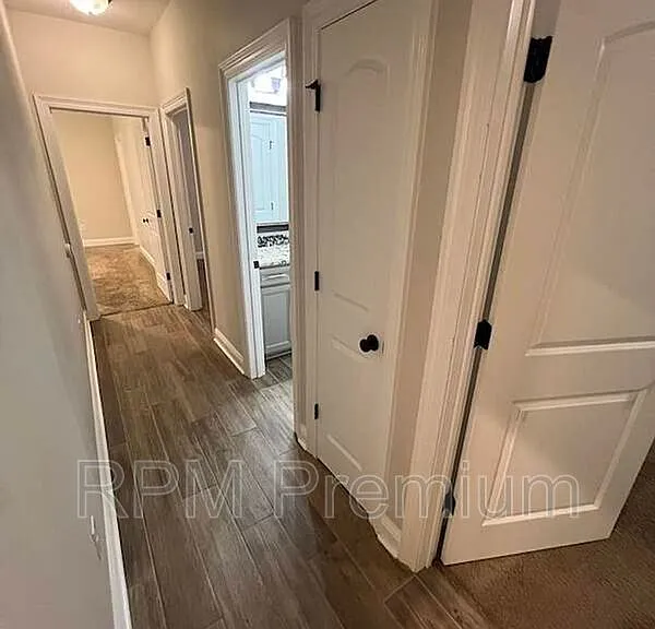 6212 Lake Edge Dr — Photo 12