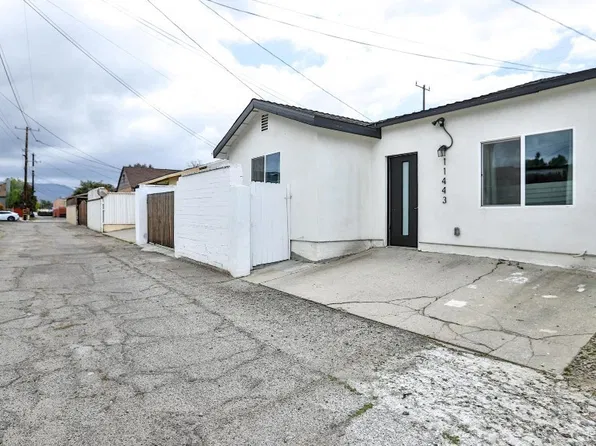 11443 Saticoy St, North Hollywood, CA 91605
