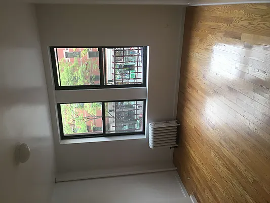 Rented by AJ Clarke | media 32