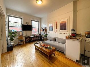 251 W 72nd St #5, New York, NY 10023