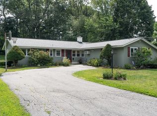 75 Hemenway Rd, Framingham, MA 01701