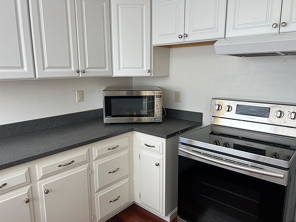 5th image of 317 Curie Dr