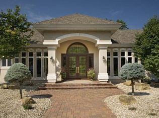 19026 Towering Oaks Trl, Prior Lake, MN 55372