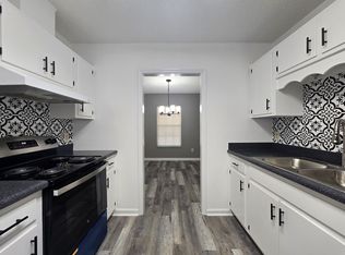 3129 Pontiac Dr #2B, Tallahassee, FL 32301