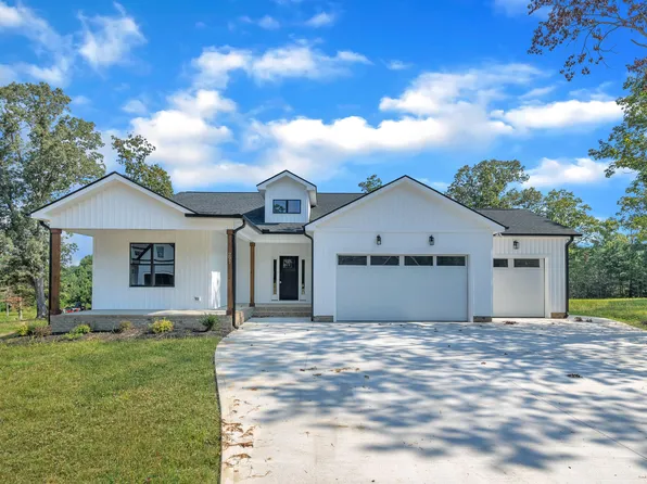 297 Dry Branch Dr, Kenly, NC 27542