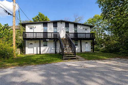 213 N Ann St Photo 1