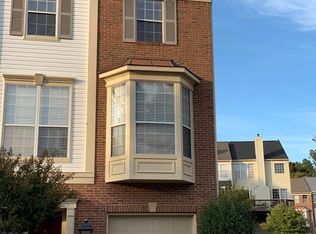 47612 Watkins Island Sq, Sterling, VA 20165