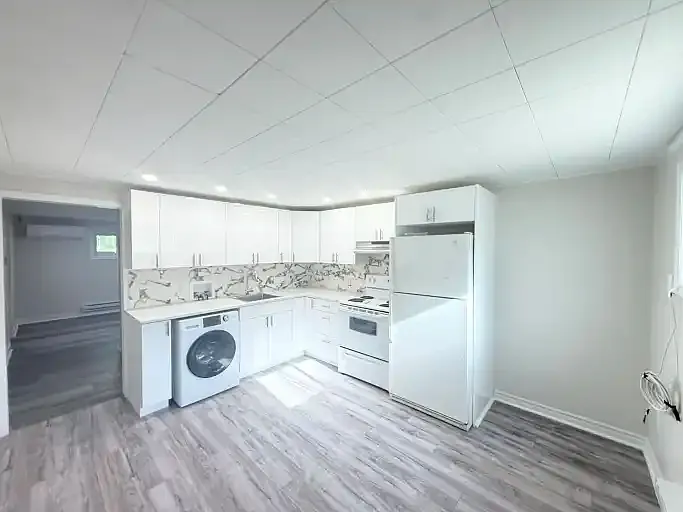 133 Wilson St #2 — Photo 2