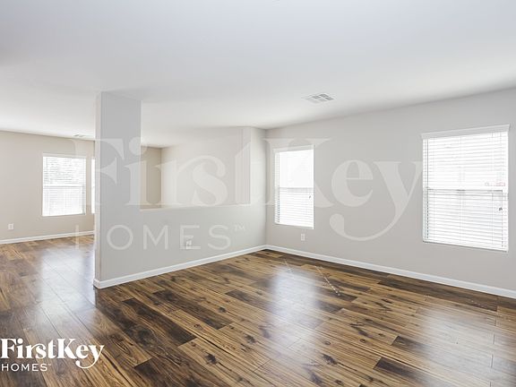 4th image of 8648 Dodds Canyon St