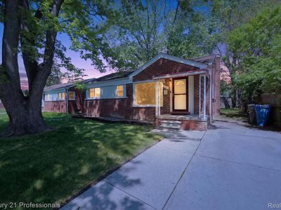 28688 Emerson St, Inkster, MI, 48141