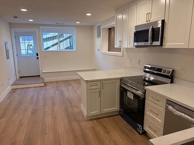 501 Elderwood Dr #A — Photo 3