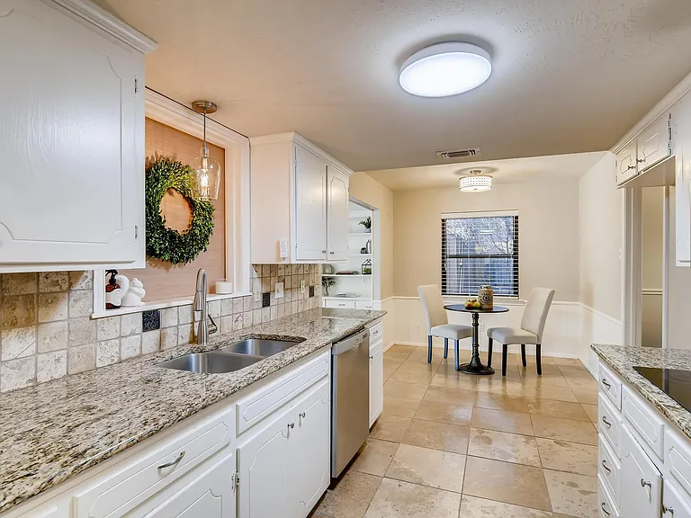 1724 Westridge Dr — Photo 18