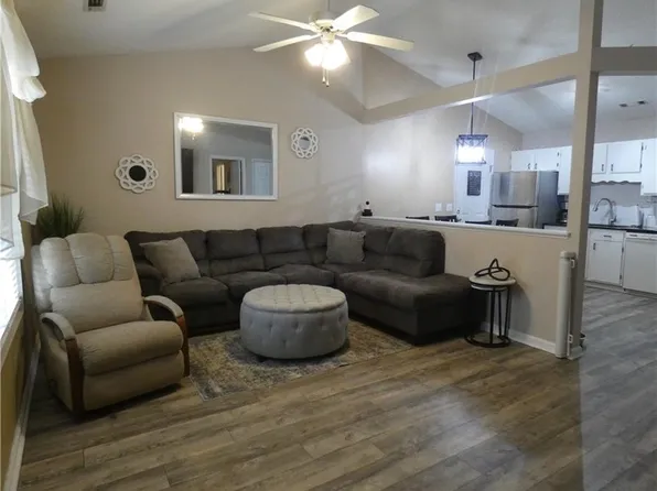 145 Westmont Dr, Winston Salem, NC 27104