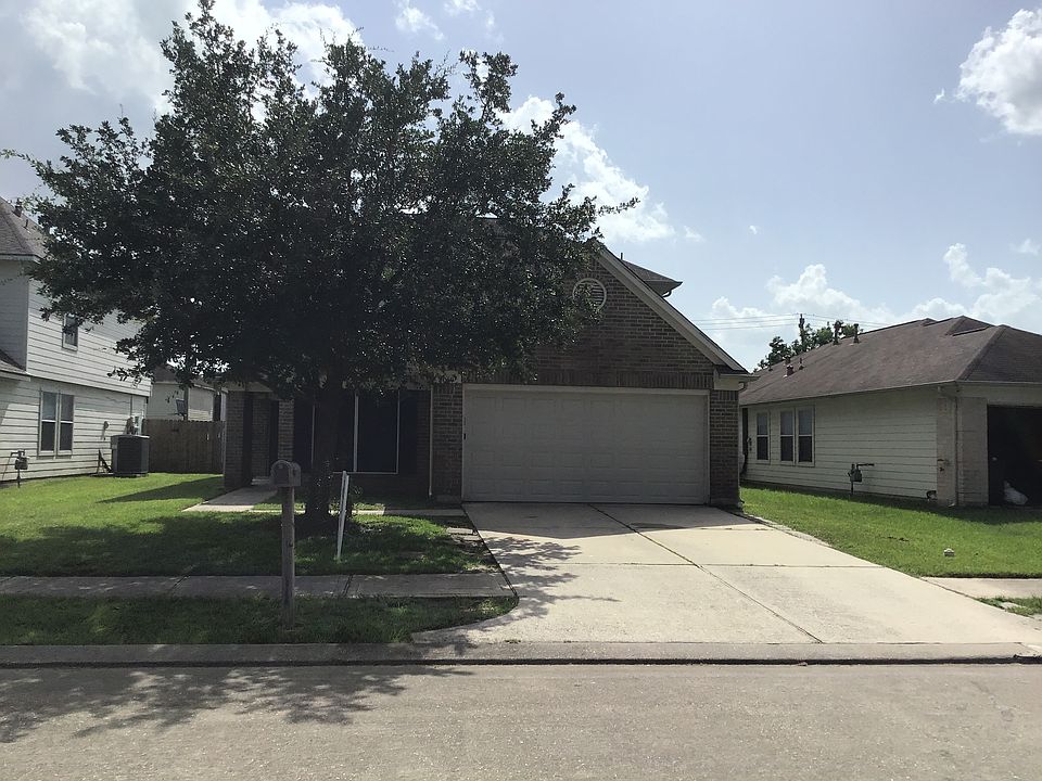 1st image of 8019 Safflower Dr