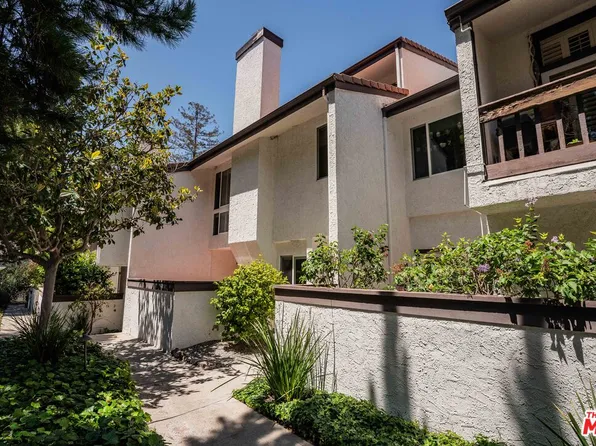 17241 Palisades Cir, Pacific Palisades, CA 90272